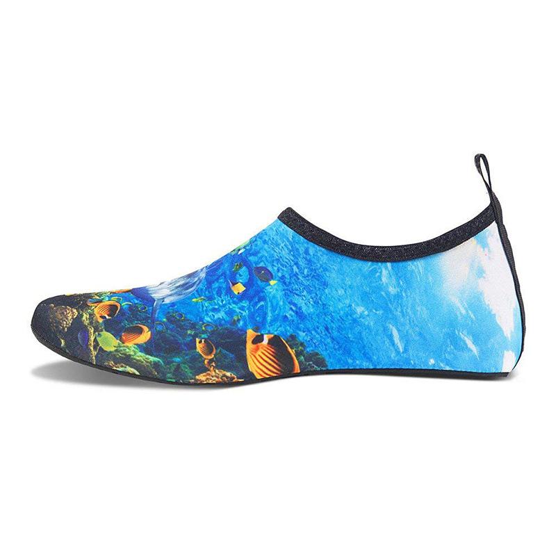 Men's ocean swim shoes